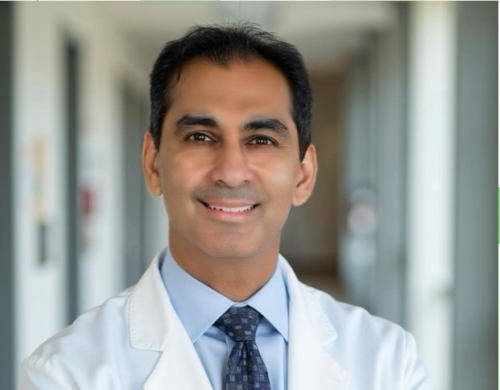 A headshot of Dr. Sunil Budhrani, the newest esteemed member of Acentra Health's Healthcare Advisory Board