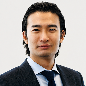 Victor Gao Headshot_300x300